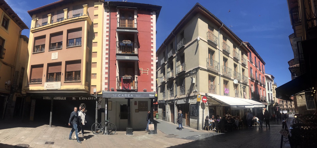 León - Exterior