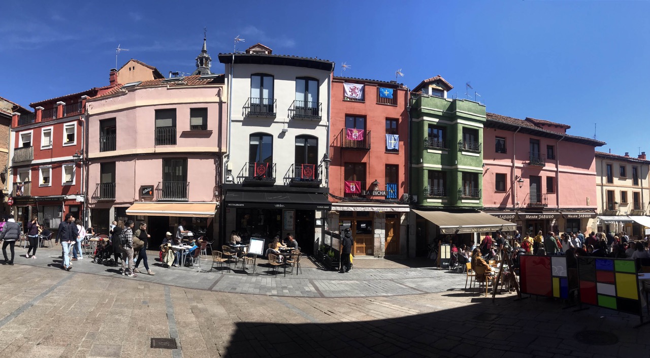 León - Exterior